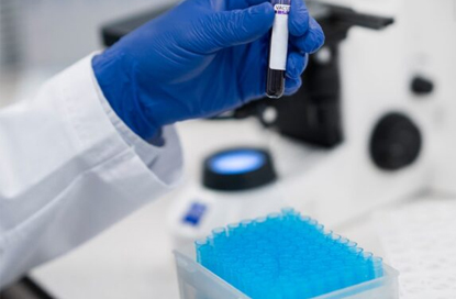 For å styrke integreringen av industri, akademia og forskning, har Shanghai Dengsheng Instrument i fellesskap bygget en ny FoU-base med mange toppinstitusjoner.